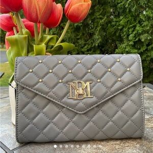 Badgley Mischka NWT Crossbody Diamond Quilting Round Studs on Front Grey Gold
